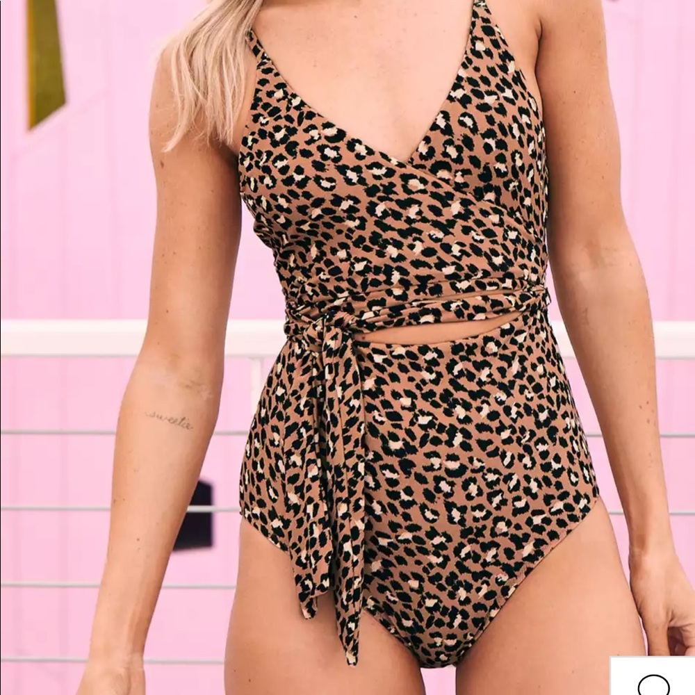 AERIE ONE PIECE SWIMSUIT